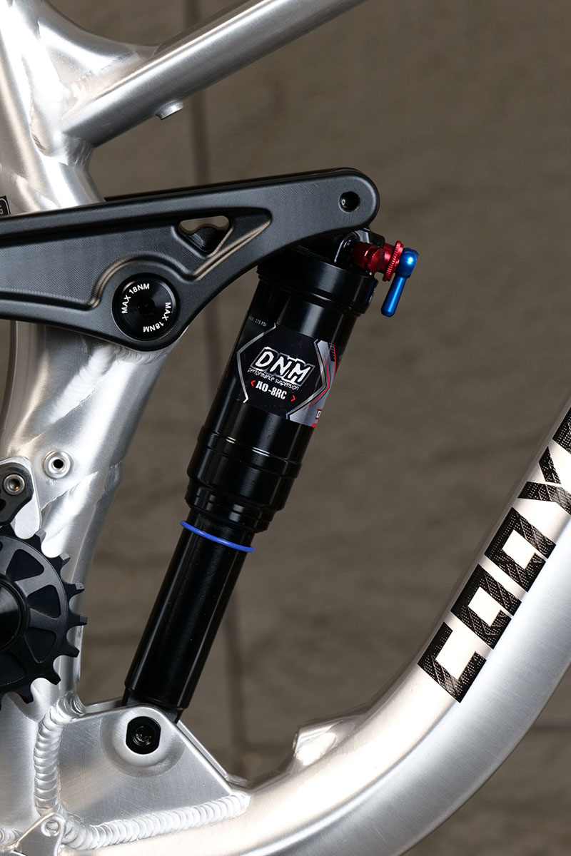 Full Suspension Frame FR/DH/AM - Mountain Biking Track บทวิจารณ์และราคา