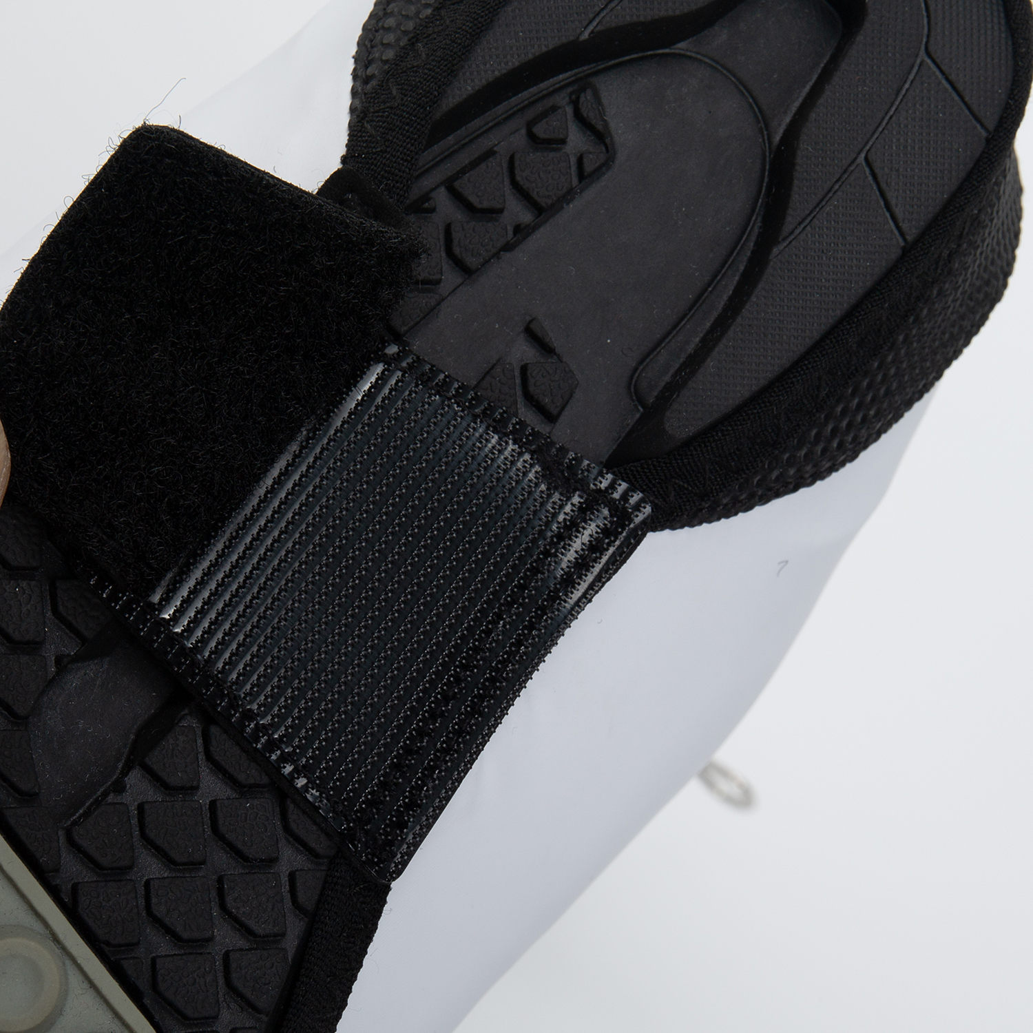 YKYW Men Windproof Waterproof  - Mountain Biking Shoes บทวิจารณ์และราคา